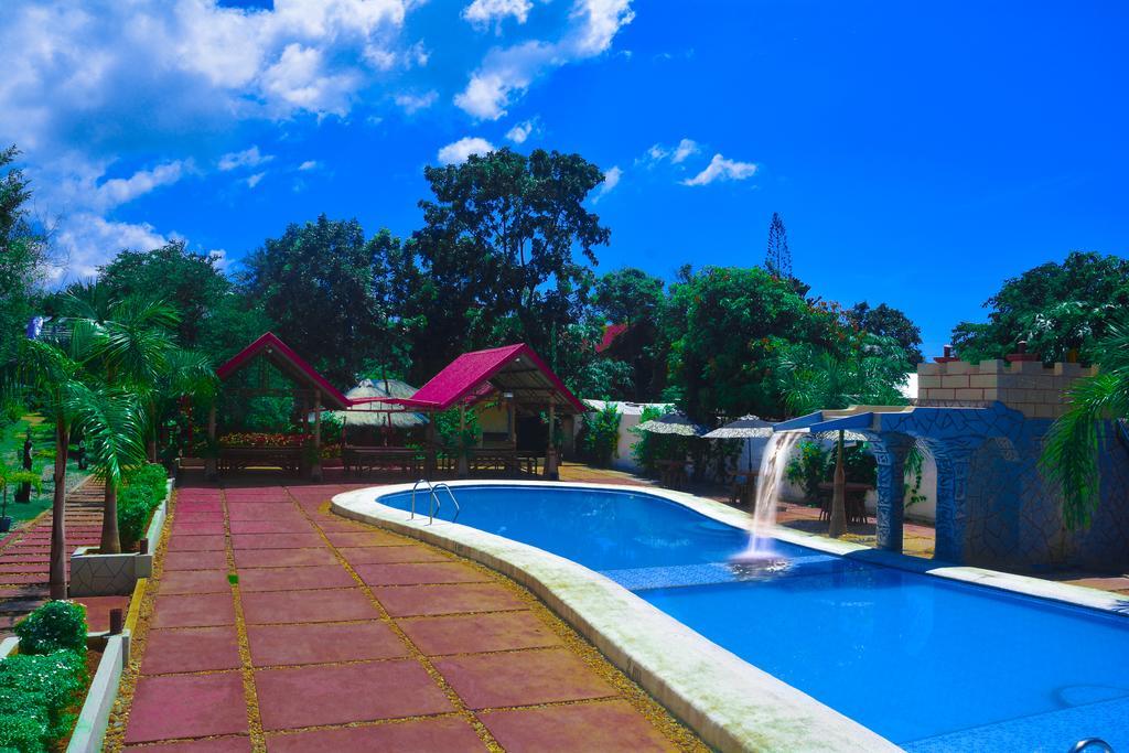 Michelle Pension Puerto Princesa Екстер'єр фото