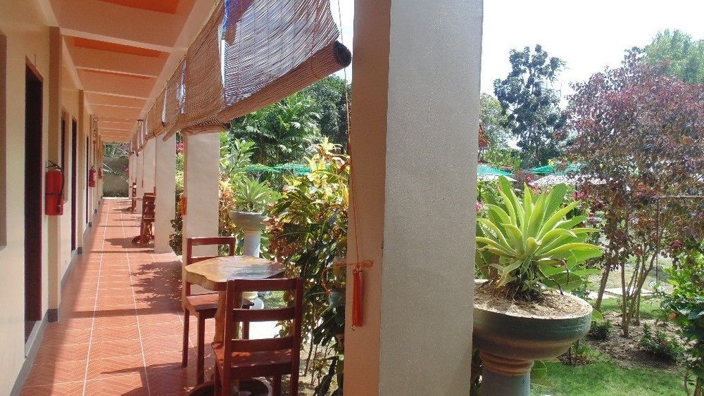 Michelle Pension Puerto Princesa Екстер'єр фото